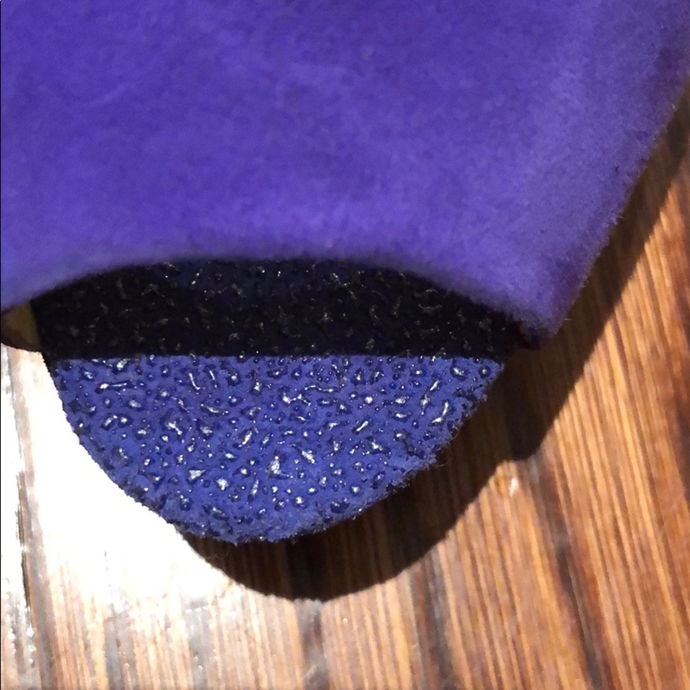 B Brian Atwood purple platform heels - Picture 7 of 7